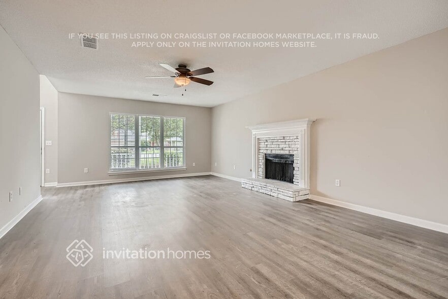 Building Photo - 5208 Meadows Lake Pointe