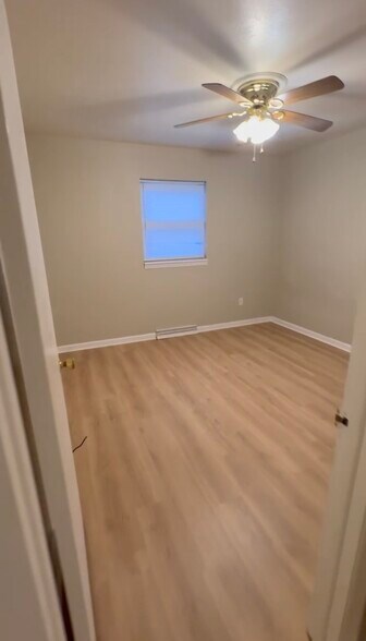 Building Photo - 223 Ridge Ln