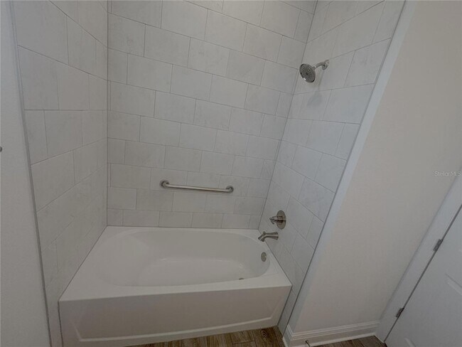 Building Photo - 9764 SW 81st Ln