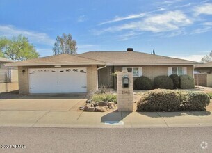 Building Photo - 1048 Cholla Cir