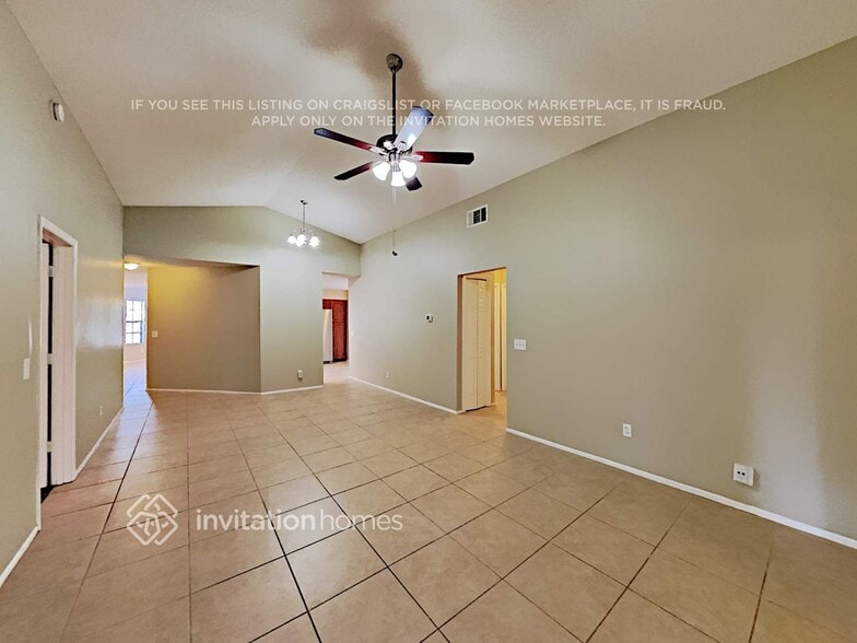 Building Photo - 330 Chicago Woods Cir