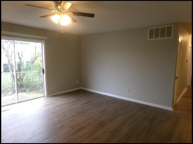 Building Photo - 1813 Sanford Dr