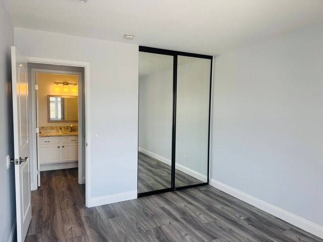 Building Photo - 1435 Spyglass Way