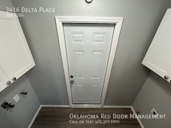 Building Photo - 3416 Delta Pl