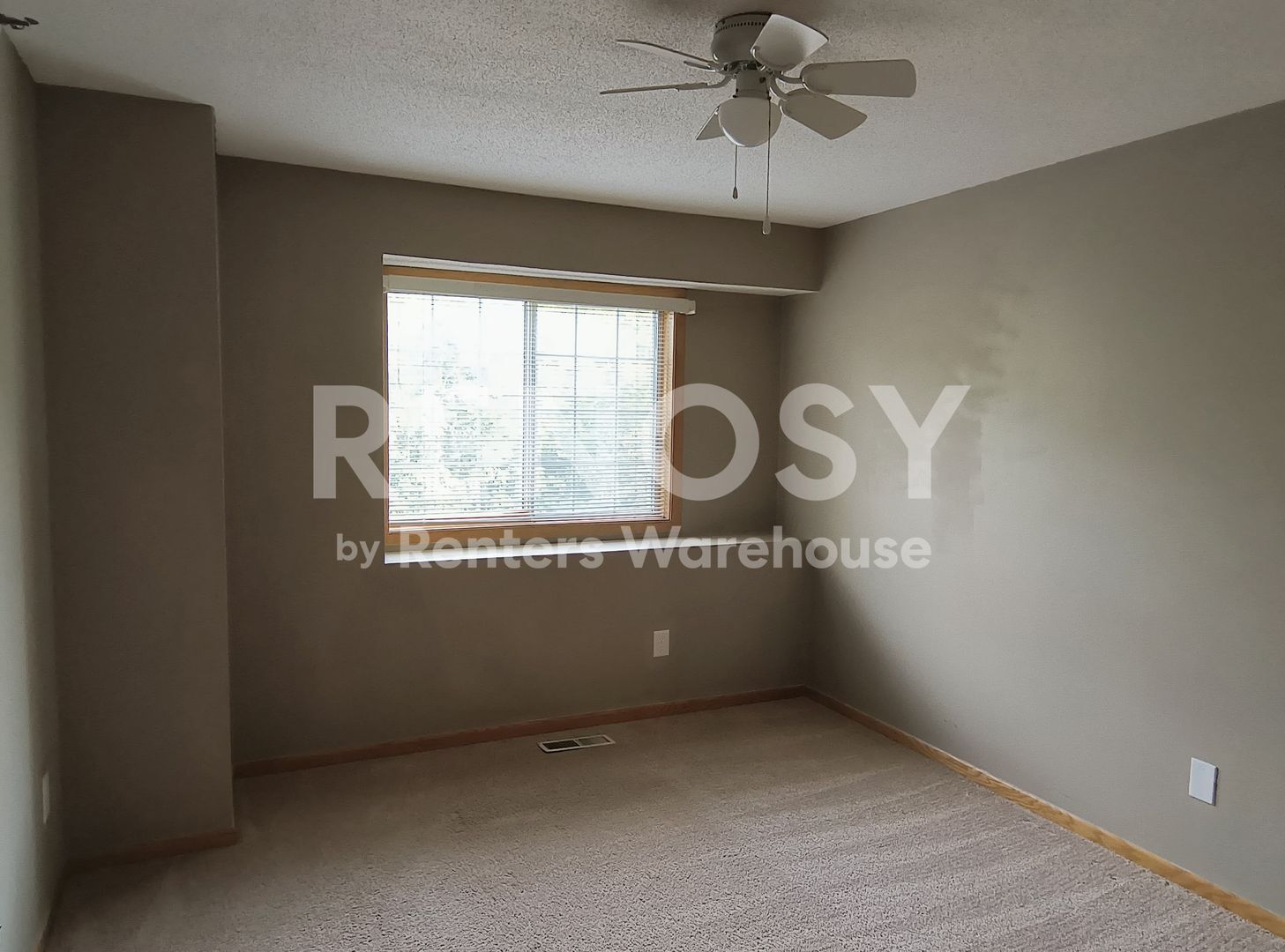 Building Photo - 2752 Autumnwood Ln