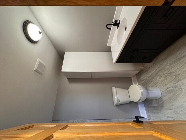 Building Photo - 7819 Garden Ln