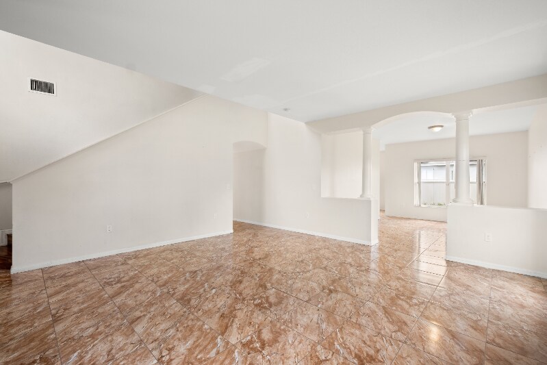 Building Photo - 442 Churchill Ct