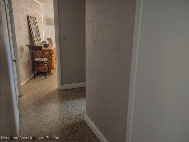 Building Photo - 10512 US-98