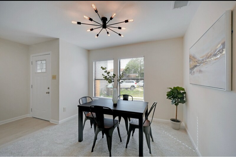 Building Photo - 2230 Juniper Hill