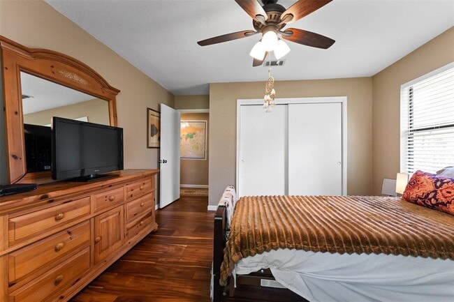 Building Photo - 21013 Ridgeview Loop