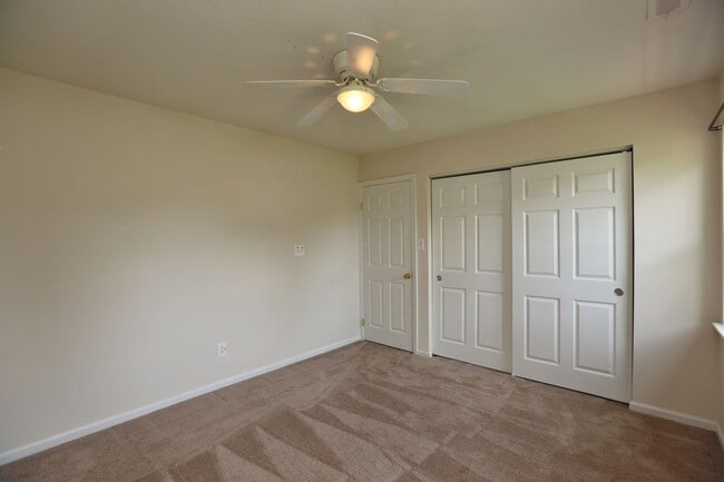 Building Photo - Ranch Home - Backs to Community Pool & Playgrounds - Pet-Friendly - Available 06-23-26!