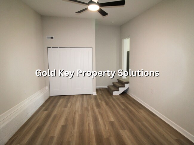 Building Photo - MUNCIE Updated 3 BR 1 BA House with Central Air and Upgraded Appliances (SECTION 8 APPROVED)