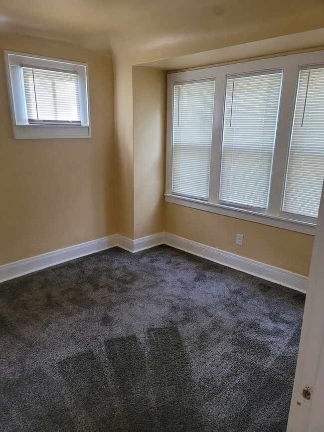 Building Photo - 4227 W Bonny Pl