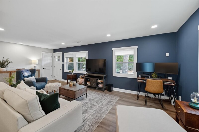 Building Photo - 4528 Somerdale Ln