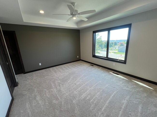 Building Photo - 2652 Century Pine Ln NE