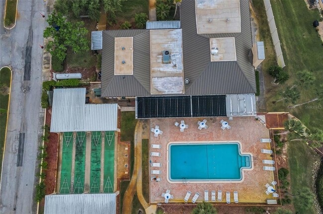 Building Photo - 4200 Hampton Dr