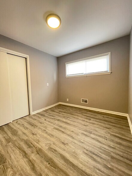 Building Photo - 3894 N 93rd St