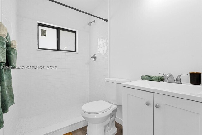 Building Photo - 13210 Memorial 208