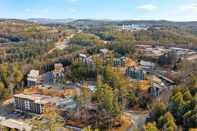 Building Photo - 15 Gile Dr