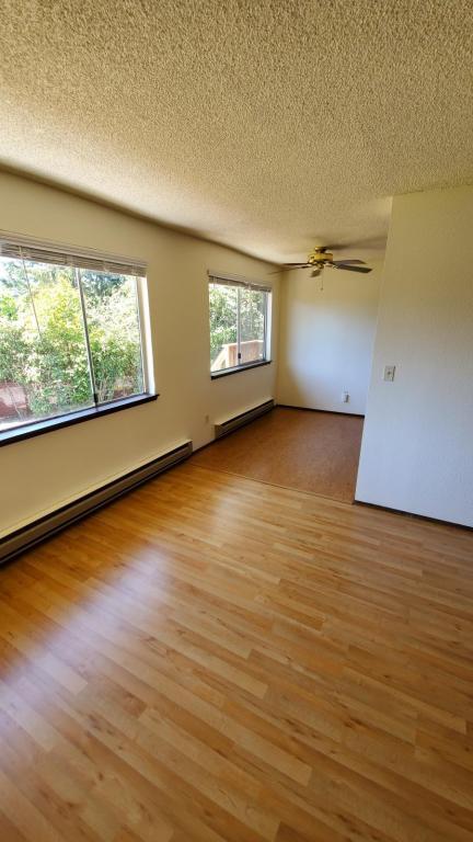 Building Photo - 2112 Soroya Ct SW - Unit D