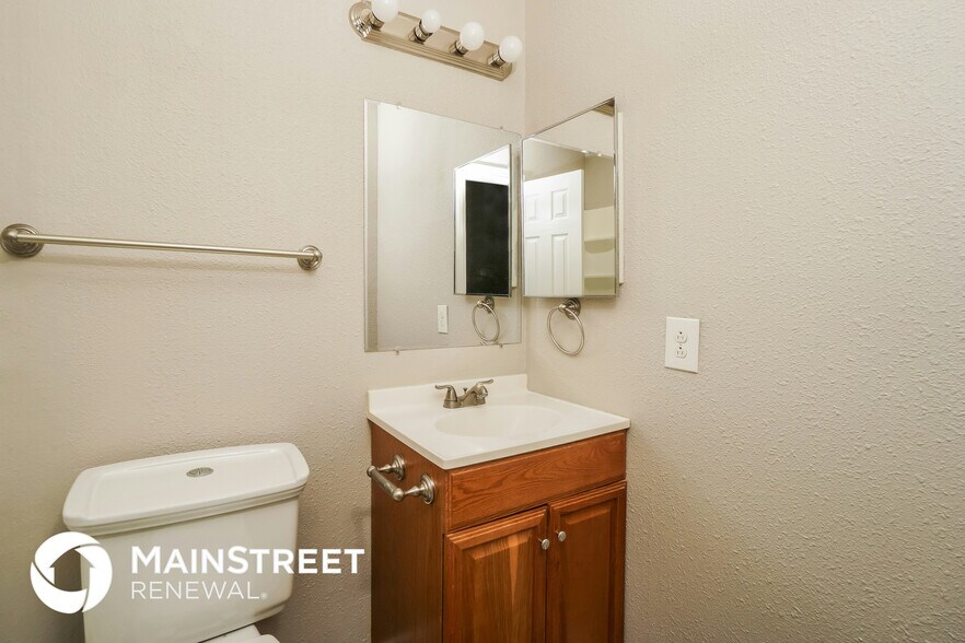 Building Photo - 12423 Cannonade St