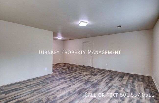 Building Photo - 5557 Springvale Rd