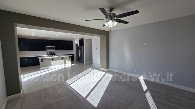 Building Photo - 2149 Neuer Dr