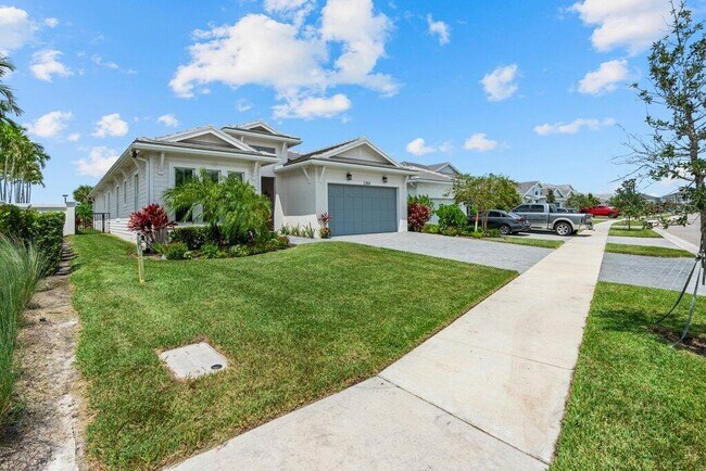 Building Photo - 12404 Nautilus Cir