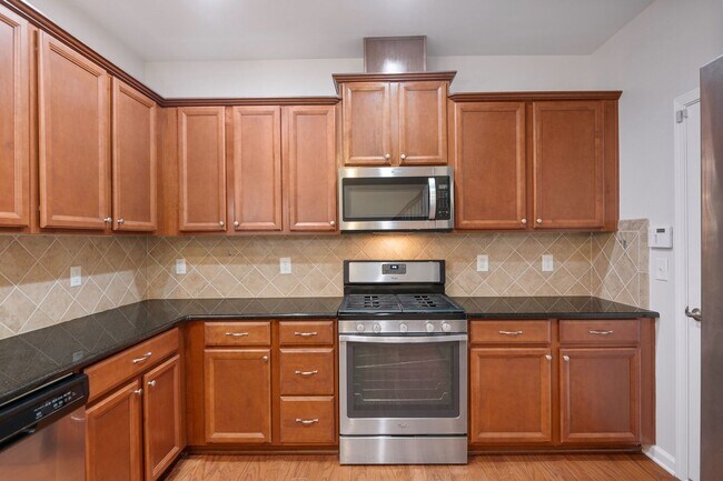 Building Photo - 72 Argonaut Dr