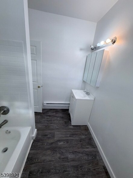 Building Photo - 1165 E State St