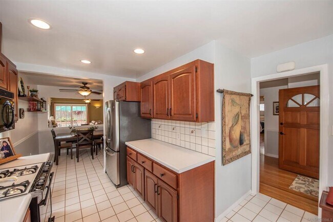 Building Photo - Upgraded Single Family Home in Allied Gard...