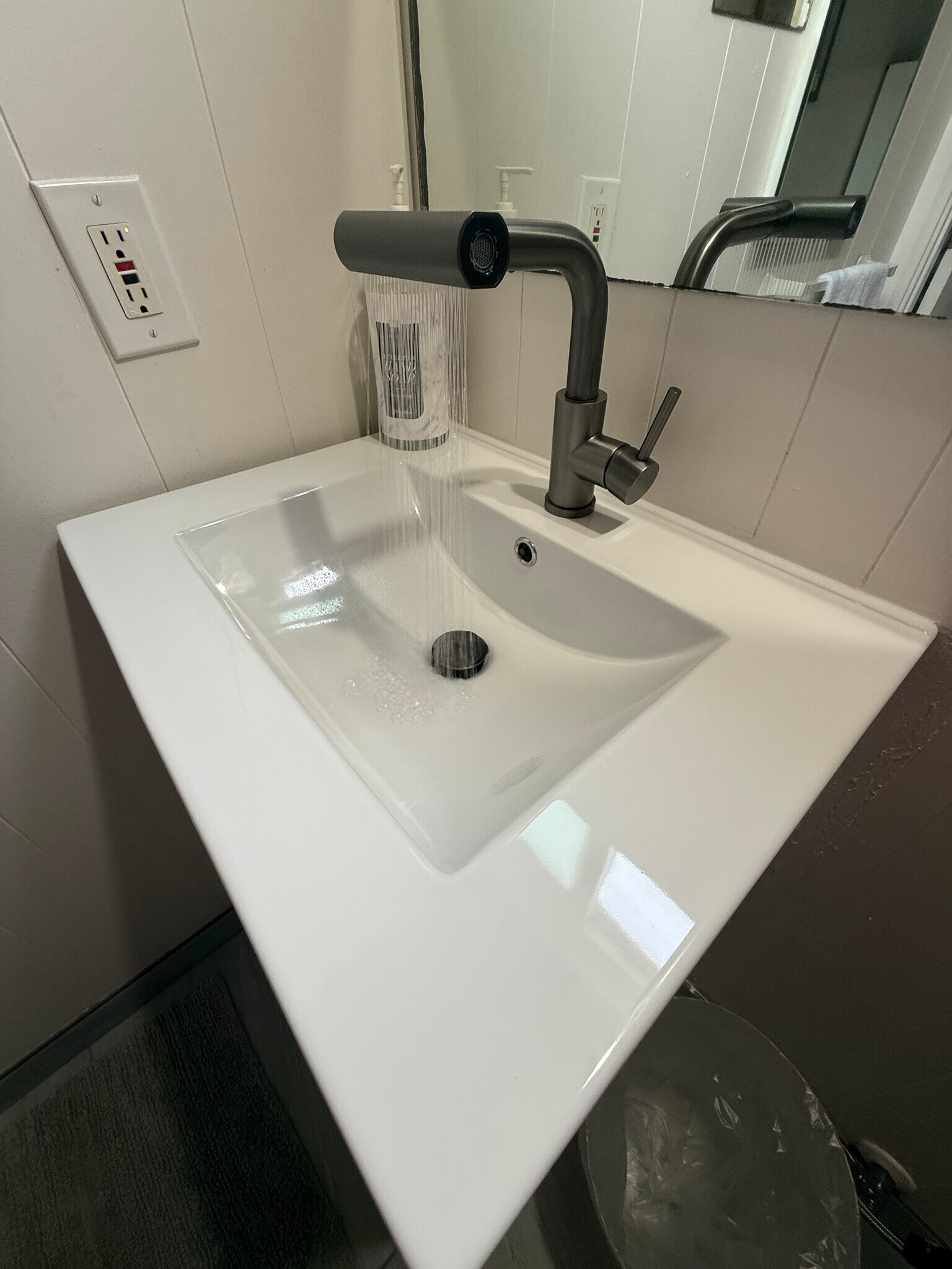 Building Photo - 1812 Hornblend St