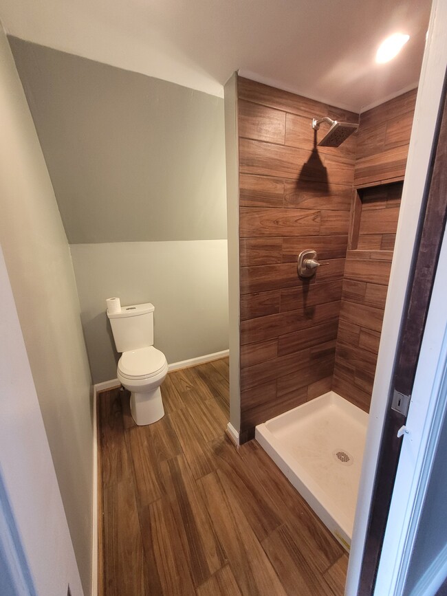 Bathroom 2 - 121 Southview Ter