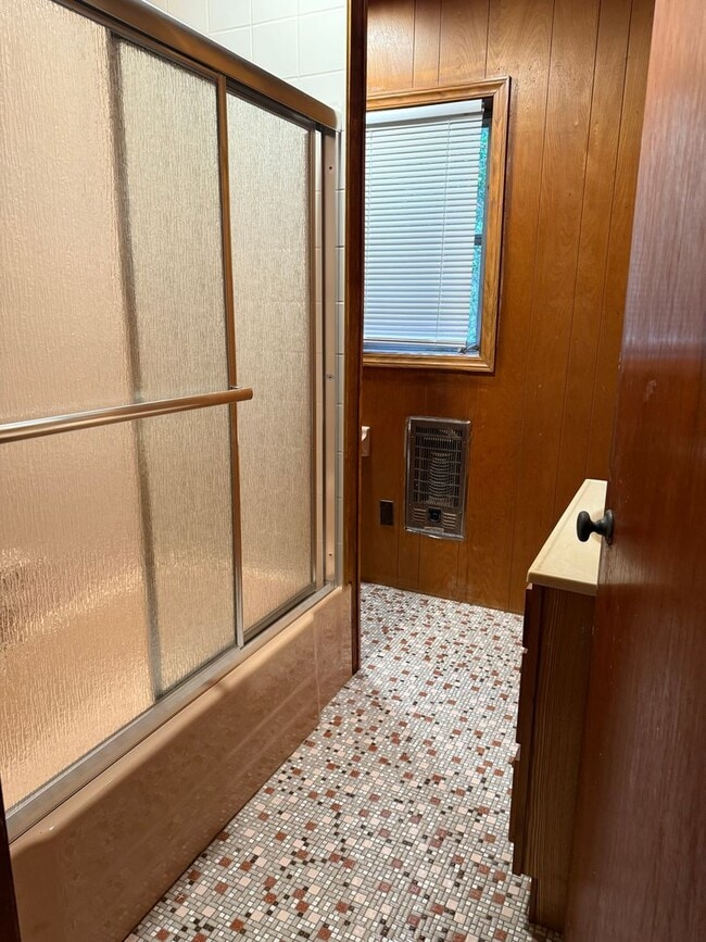 Building Photo - Sunrise Ranch