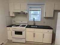 Building Photo - 41-59-59 70th St