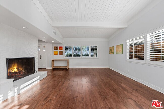 Building Photo - 16907 Dulce Ynez Ln