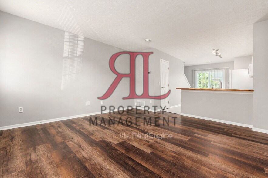 Building Photo - 6022 Brice Park Dr