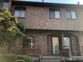 Building Photo - 3266 Niagara Square