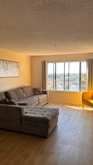 Primary Photo - 5980 Dandridge Ln