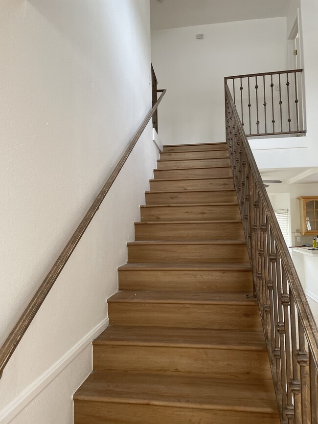 Staircase to upstairs bedrooms - 5358 Baza Ave