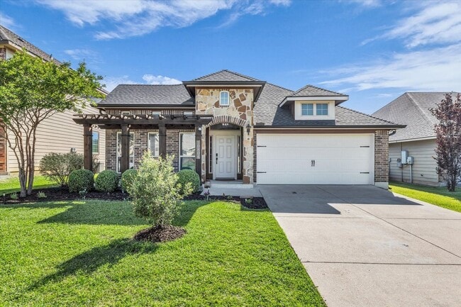 Building Photo - 10804 Aurora Dr