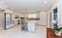 Building Photo - 2600 S Kanner Hwy