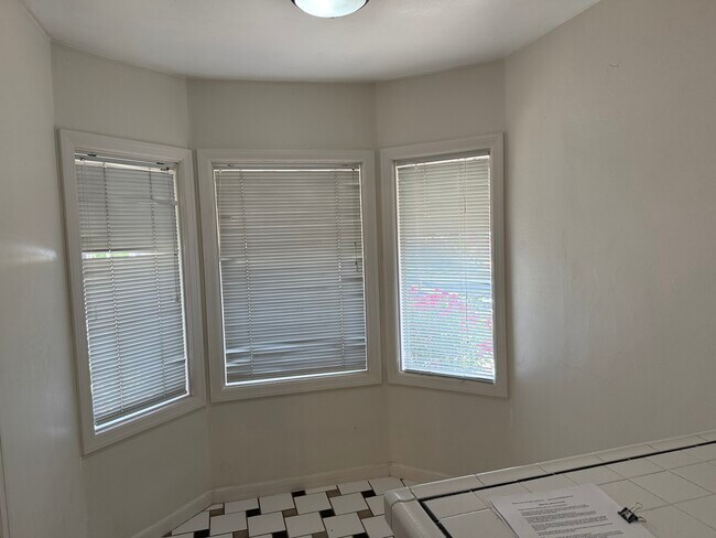 Building Photo - 2232 N 14th St