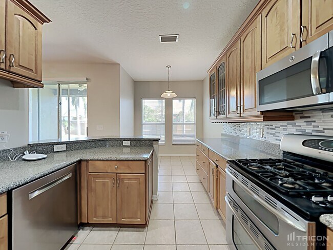 Building Photo - 24409 Breezy Oak Ct