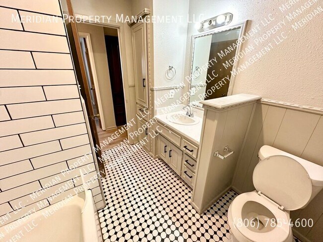 Building Photo - 3209 66th St