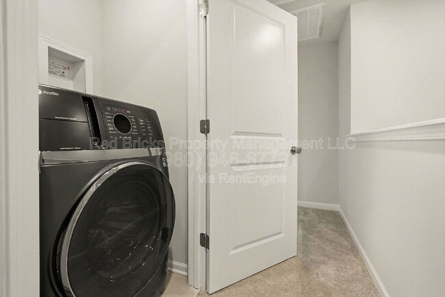 Building Photo - 246 Ferebee Pl