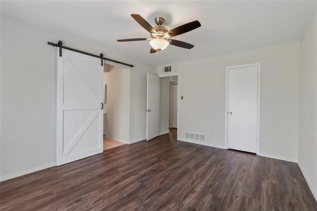 Building Photo - 2601 Knoll Trail