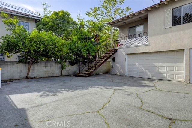 Building Photo - 1209 E Lexington Dr