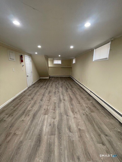 Building Photo - 16 Bluff Rd