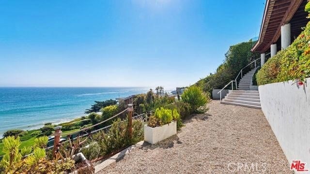 Building Photo - 31654 Broad Beach Rd